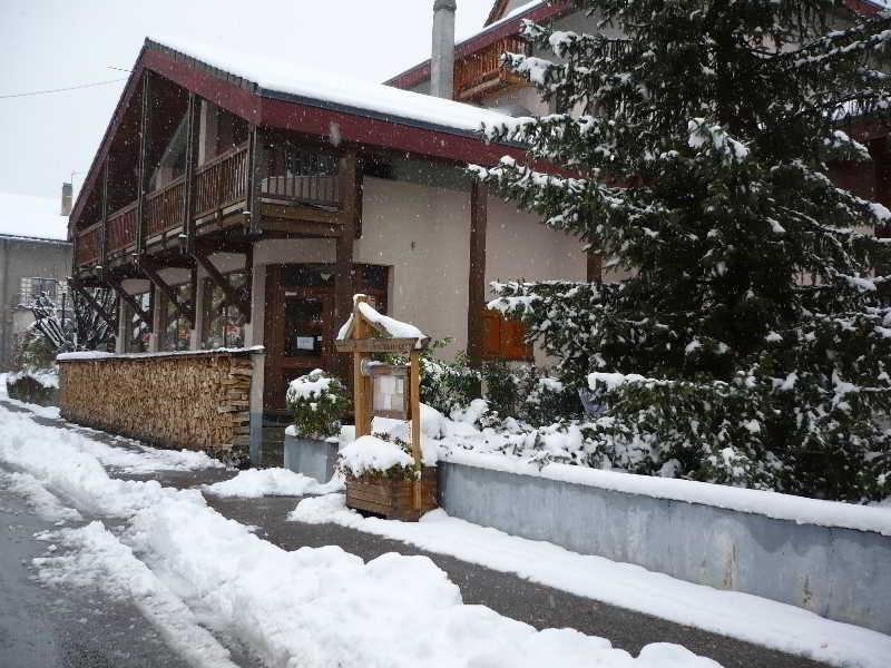 Hôtel Restaurant La Tourmaline La Plagne Exterior foto