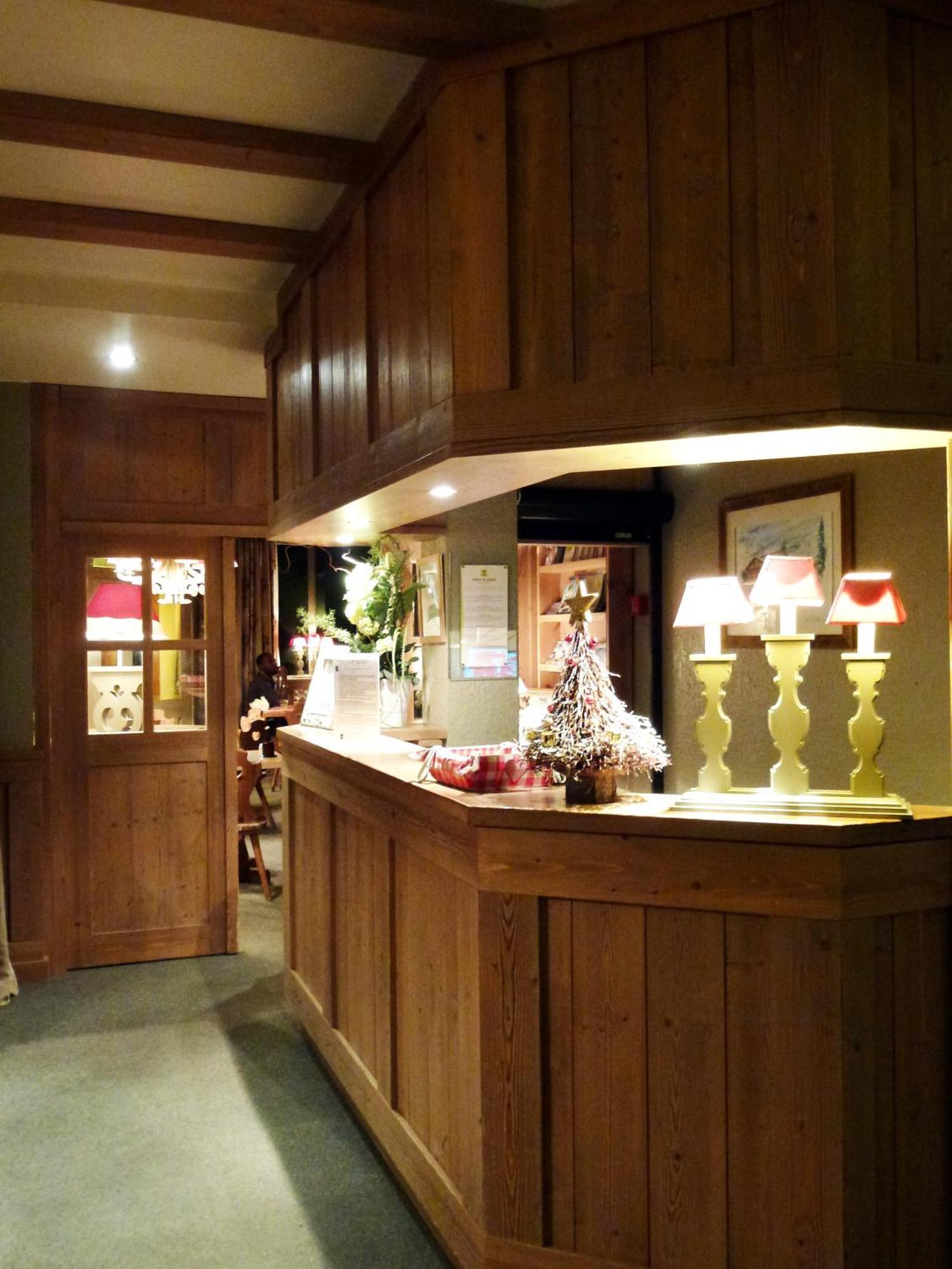 Hôtel Restaurant La Tourmaline La Plagne Interior foto