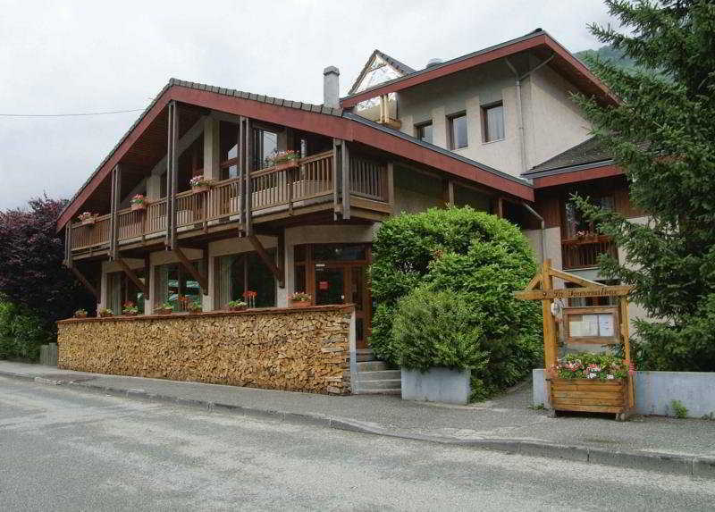Hôtel Restaurant La Tourmaline La Plagne Exterior foto