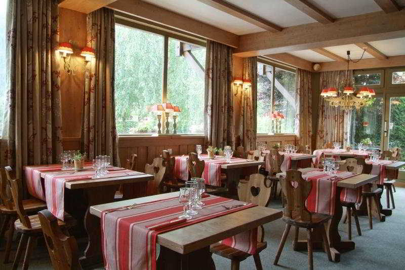 Hôtel Restaurant La Tourmaline La Plagne Restaurante foto